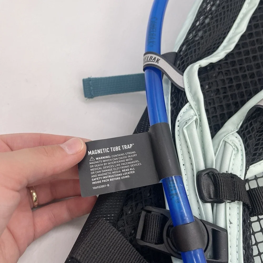 CAMELBAK LOBO 9 TEAL ' 70 OZ HYDRATION PACK ' MADE FROM RECYCLED MATERIALS New
